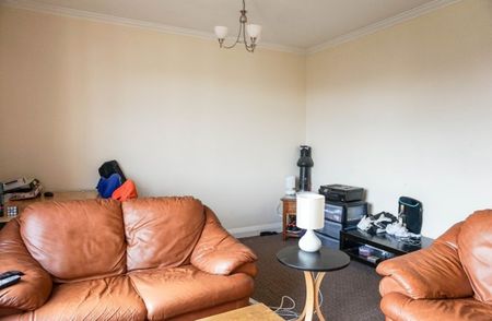 2 Bedrooms Headingley House - Photo 4