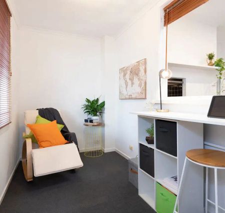 “2 BEDROOM + STUDY IN UNBEATABLE LOCATION!” - Photo 3