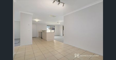 BANDIANA FAMILY LIVING - Photo 2