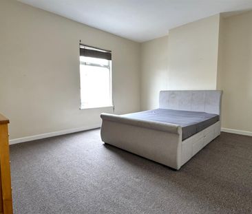 Ruabon Road, Wrexham - Photo 3