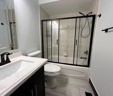 For Lease - 5440 Churchill Meadows Boulevard, Mississauga, Ontario - Photo 6