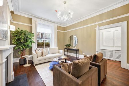 6 bedroom townhouse to rent - Photo 4