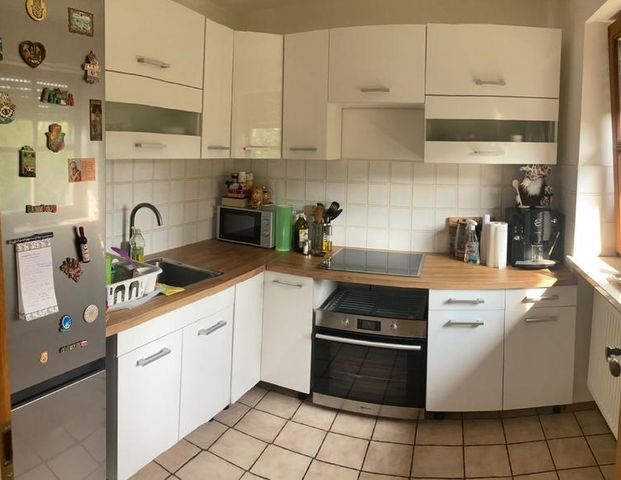 helle Mietwohnung in gepflegtem Mehrfamilienhaus (Landhaus-Stil) - Foto 1