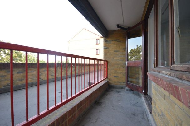 Lewisham Way, London, SE4 - Photo 1