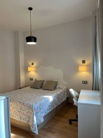 4 room luxury Flat for rent in Málaga, Andalusia - Photo 3