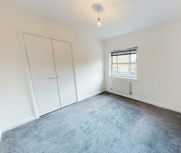 Willowfield Drive, Trentham, Stoke-on-Trent, ST4 - Photo 4
