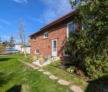 For Lease - 3239 Cove Avenue, Innisfil, Ontario - Photo 1