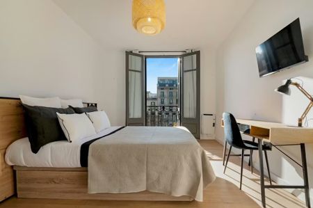 Passeig de Gràcia, Barcelona, Catalonia 08008 - Foto 4