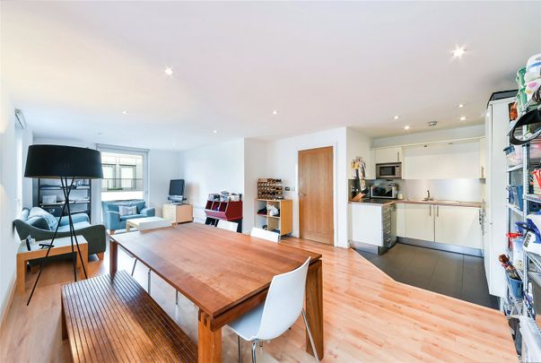 Brewhouse Yard, London, EC1V 4JQ - Photo 1