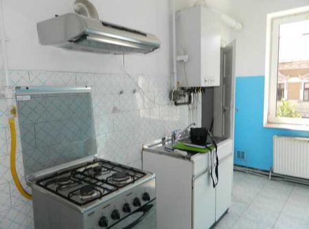 Apartament 2 camere, 60 mp, etaj intermediar, zona strazii Horea - Photo 2