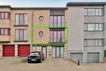 Appartement met 2 slpks, terras en staanplaats - Photo 3