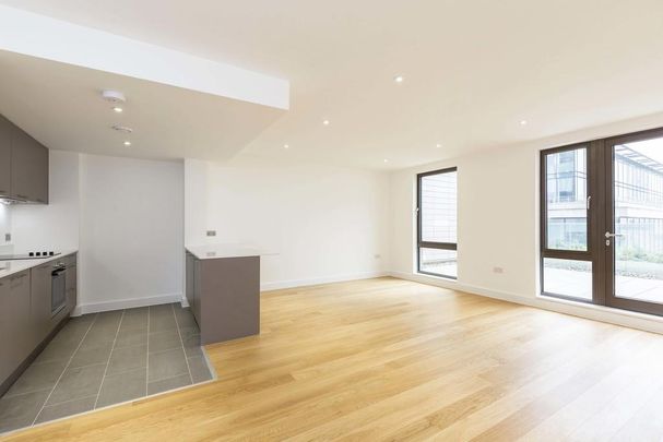 3 bedroom apartment to rent - Photo 1