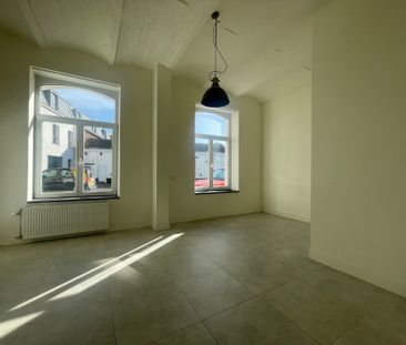 Ruim gelijkvloers appartement/benedenwoning met 3 slpks - Foto 4