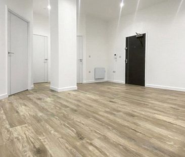 1 bedroom property to rent - Photo 2