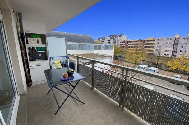 Location Appartement 2 pièces Meublé 49m² CHAMBERY 73000 - Photo 1