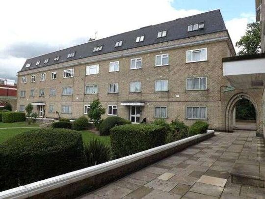 Orchard Court, Edgware, HA8 - Photo 1