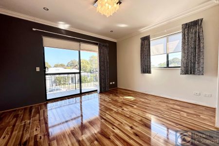 Spacious home in amazing location HOME OPEN SATURDAY 11 APRIL AT 12.00PM SHARP! - Photo 5