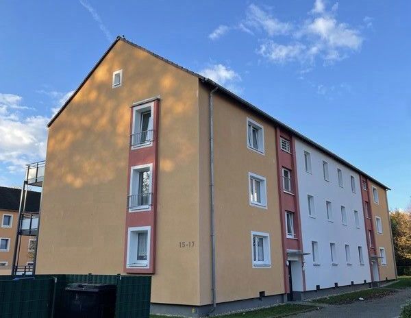 Reinkommen und Wohlfühlen: ansprechende 2,5-Zimmer-Wohnung - Photo 1