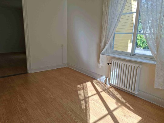 Runbyvägen, Upplands Väsby - Photo 1