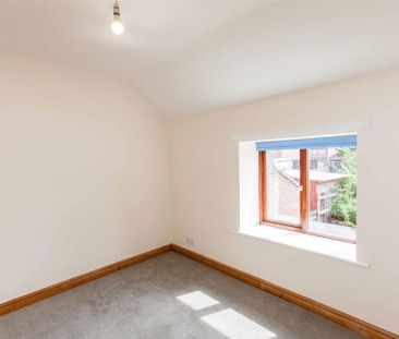 3 bedroom detached house to rent - Photo 3