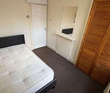 Lucas Street, Woodhouse, Leeds, LS6 - Photo 5