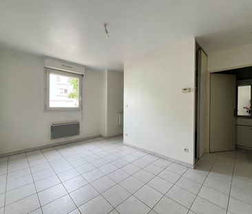 Location Appartement 1 pièce 23m² - Photo 6