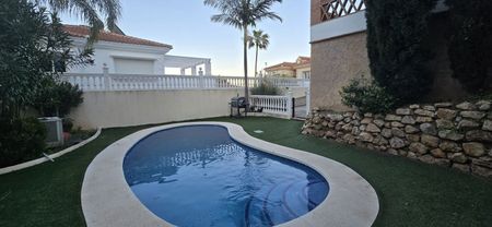 Alquiler de casa o chalet independiente en Calle Orfebres, 20 - Photo 3