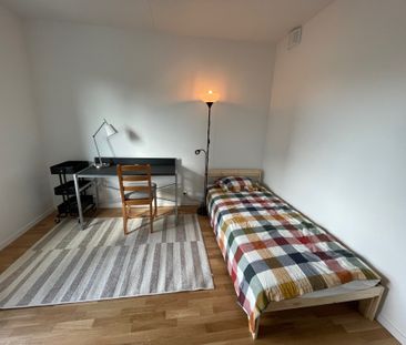 Lindholmsallén, Göteborg - Photo 3