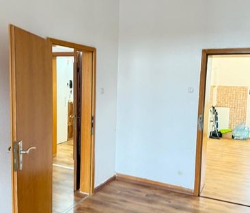 Duisburg Rheinhausen Mitte 2.OG 3,5 Zimmer Wohnung zu Vermieten - Photo 1