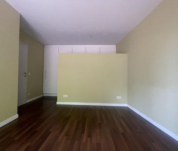 Licht en ruim appartement met terras in hartje Rijkevorsel - Photo 4