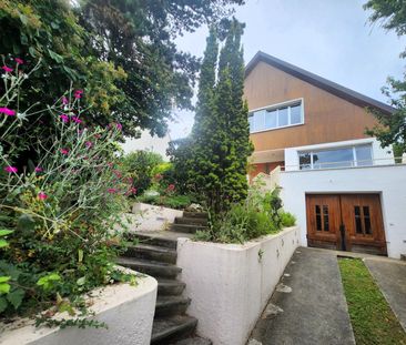 Maison à louer MARNES LA COQUETTE, 8 pièce(s) - 3900€ - Photo 6