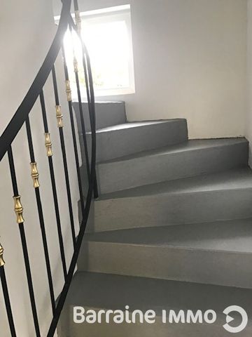 Location maison à Landivisiau, 6 pièces 110.9m² - Photo 3