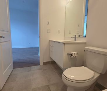 For Lease - 3240 William Coltson Avenue Unit# 101, Oakville, Ontario - Photo 1