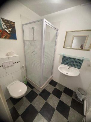 Sehr schöne 3 Zimmerwohnung mit Esszimmer und Balkon in Rosdorf- Mengershausen - Photo 1