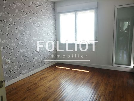 A LOUER - A VIRE NORMANDIE - Appartement T2 AVEC BALCON + PARKING - Photo 2
