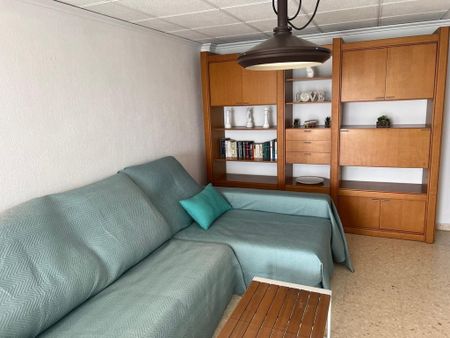 3 room luxury Apartment for rent in Gandia, Valencia - Photo 3