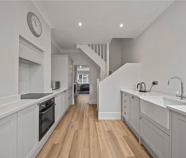 2 bedroom terraced house to rent - Photo 3