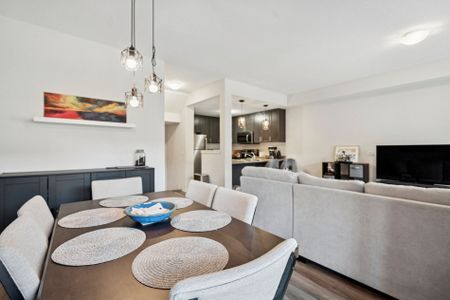 For Lease - 18 Lakefront Drive, Hamilton, Ontario - Photo 3