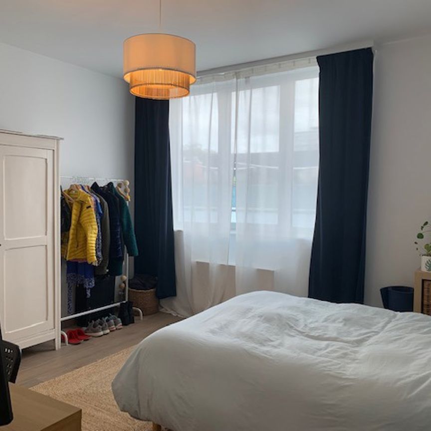 Flat - for rent - Photo 1