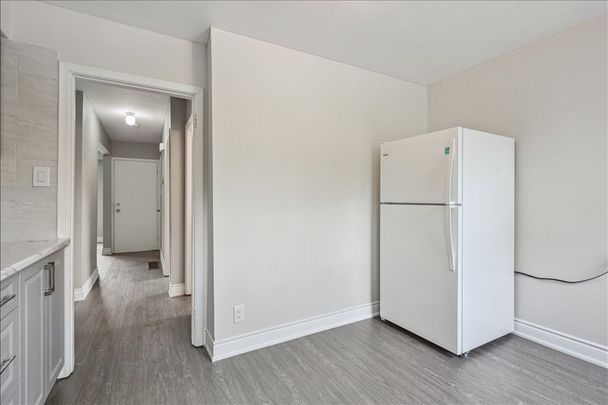 For Lease - 203 Nelson Street Unit# 1, Oakville, Ontario - Photo 1