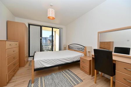 Apt 7 Pottinger's Quay, 25 Short Strand, Belfast, BT5 4AS - Photo 4