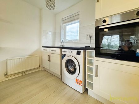 Dimsdale Crescent, CM23, Bishop`S Stortford - Photo 5