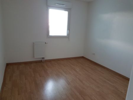 Location Appartement 2 pièces 42m² MARLY 59770 - Photo 2