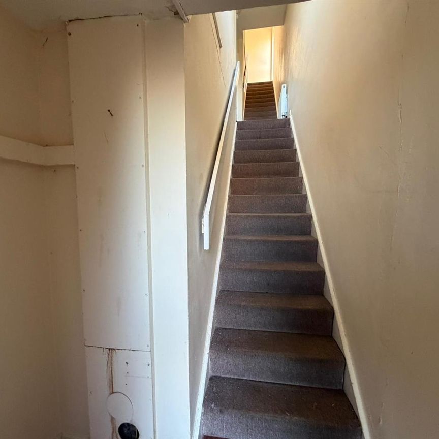 Chepstow Rise, Croydon CR0, London - Photo 1