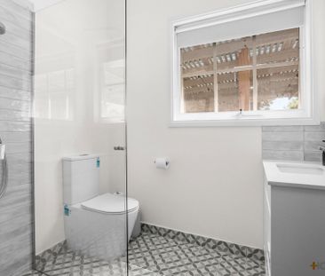 PICTURE PERFECT | FAMILY OASIS | FABULOUS LOCATION - Photo 3