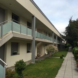 Appartement en HLM coopérative, de 5 pièces duplex au 1er étage, de 93m2 - VISITE obligatoire (après avoir vérifié le barème) : 21/11/2024 à 17h30, SANS inscription préalable, directement sur place. - Foto 2