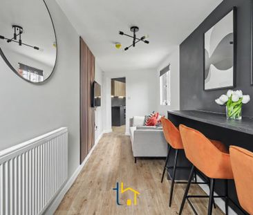 1 bedroom in a house share to rent - Photo 2