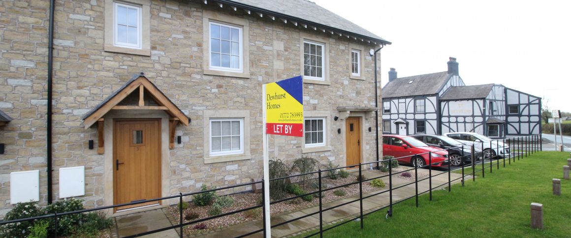 The Horns Cottages, Inglewhite Road - Photo 1