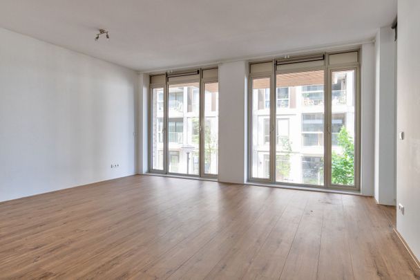 Appartement te huur: Wijnsilostraat 96 1019 VM Amsterdam - Photo 1