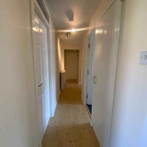 3 bedroom flat to rent - Photo 1